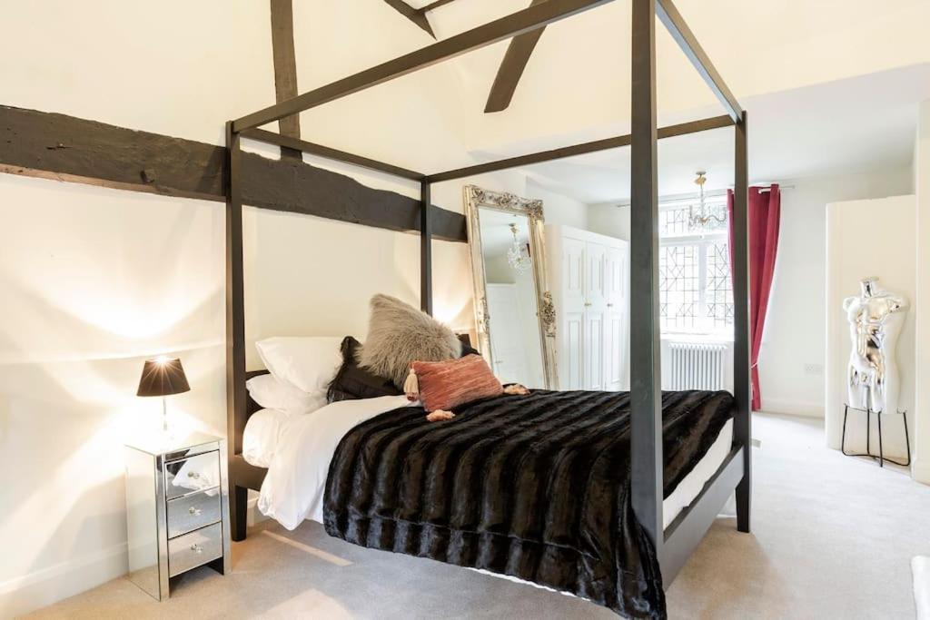 Dorney Windsor Legoland 5 Star Stay For Upto 14 Guests Экстерьер фото