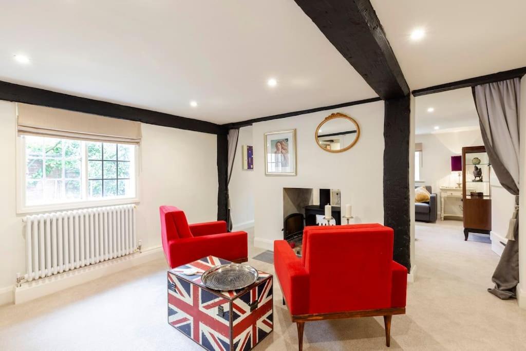 Dorney Windsor Legoland 5 Star Stay For Upto 14 Guests Экстерьер фото